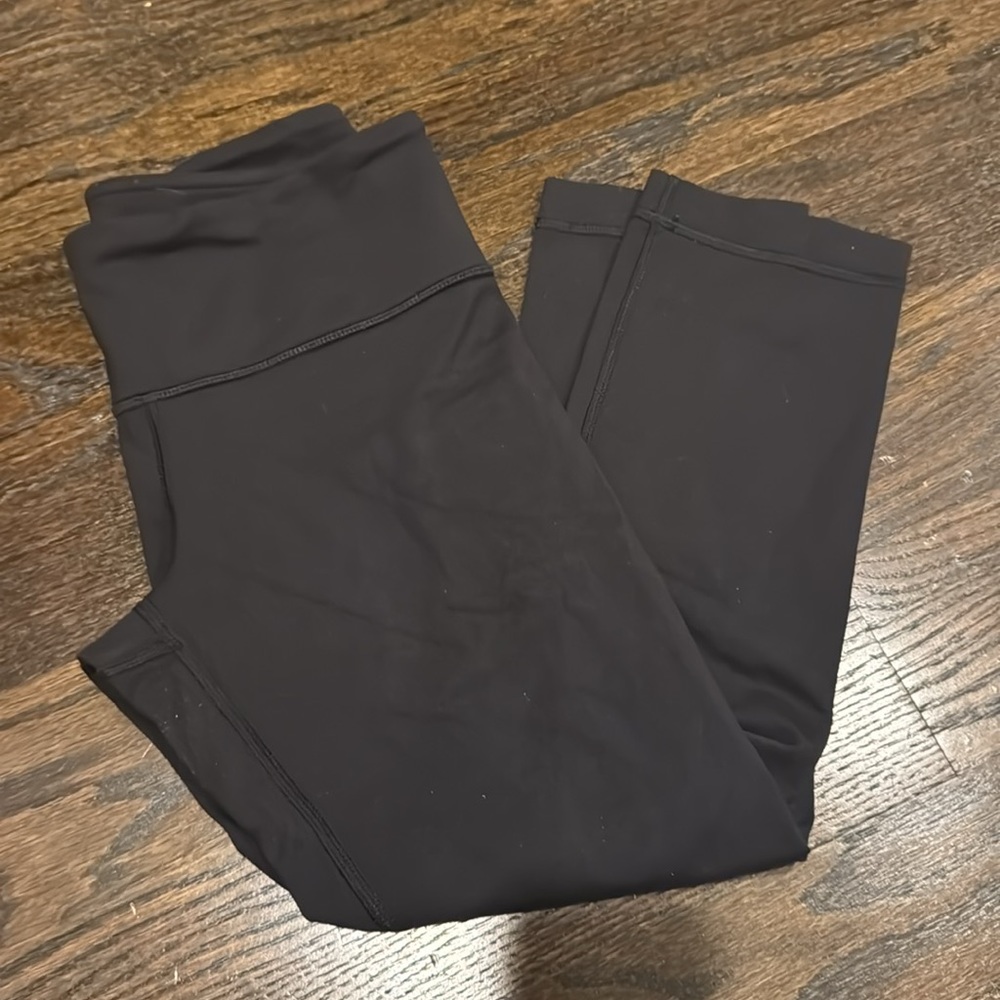 Lululemon Wunder Under Cropped Solid Black Leggin… - image 2